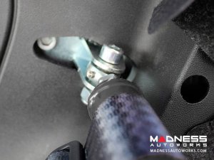 FIAT 500 Rear Harness Bar w/ Net - Black Bar w/ Red Net